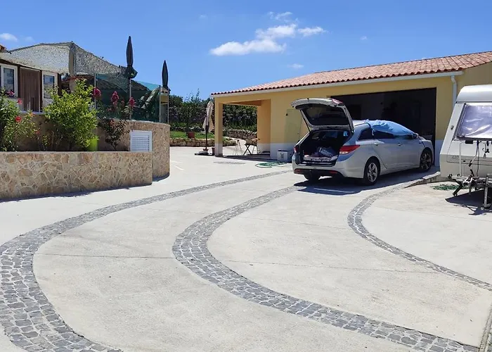Kyrios Arts Atelier With Car And Private Swimming Pool